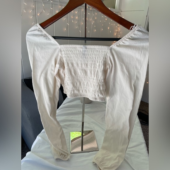 H&M White Long Sleeve Crop Top Size XS - Picture 3 of 5